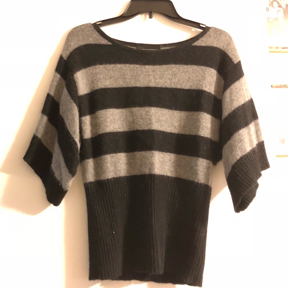 Sweater wide arm